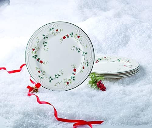 Elegant Pfaltzgraff Winterberry Dinner Plate