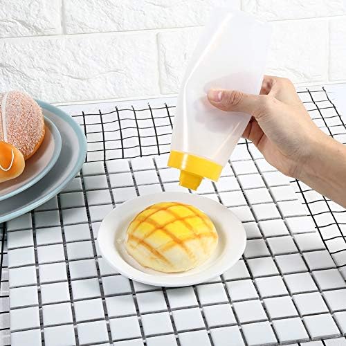 4-Hole Squeeze Sauce Bottle