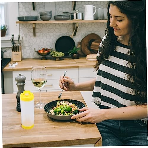 Double-Headed Squeeze Condiment Bottle for Easy Storage Use