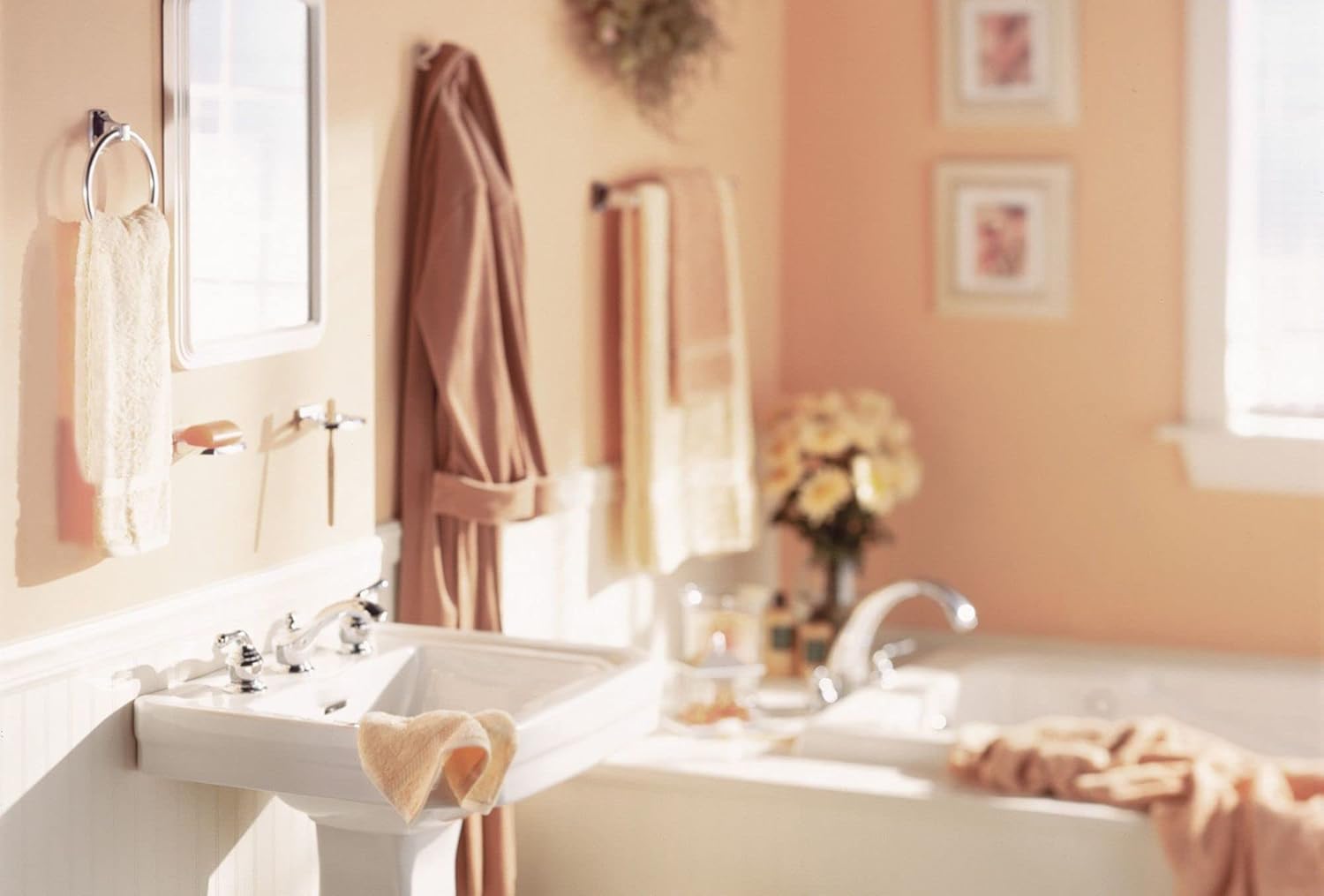Elegant Chrome Toothbrush Holder for Modern Designed kitchens
