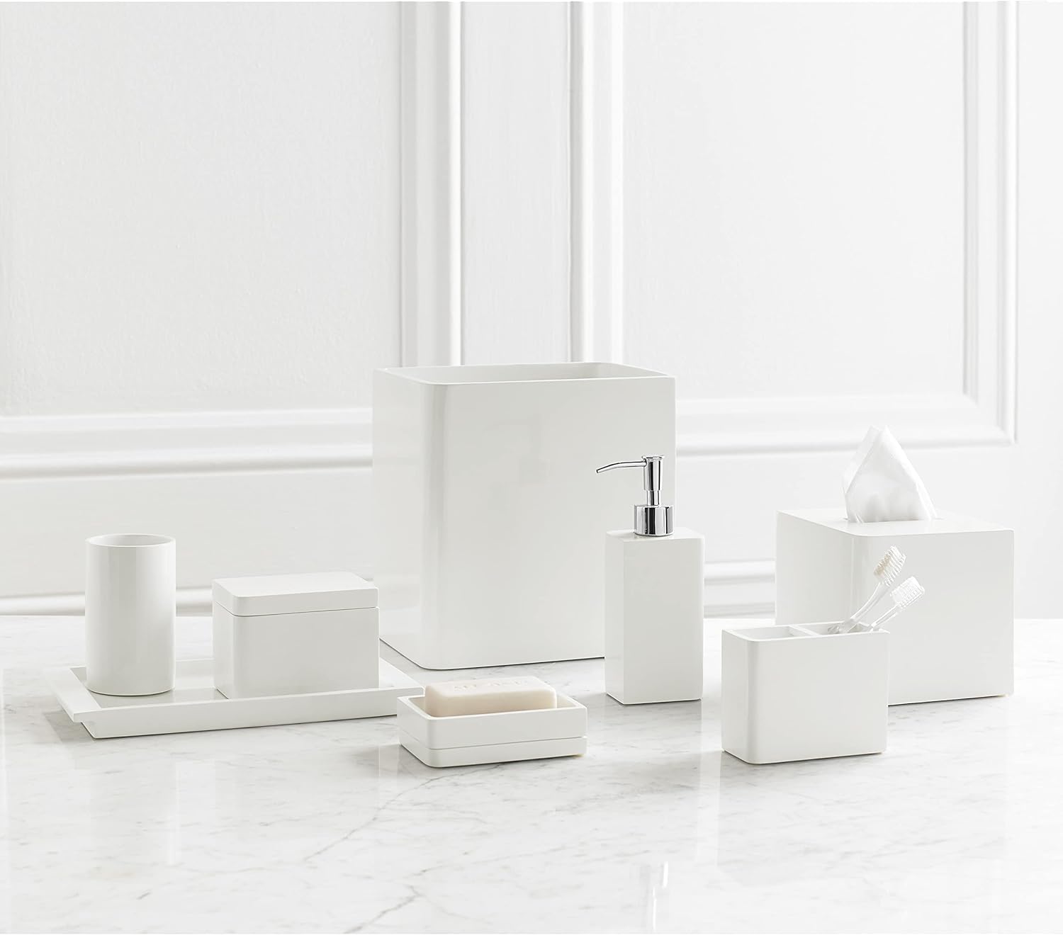 Stylish White Tumbler