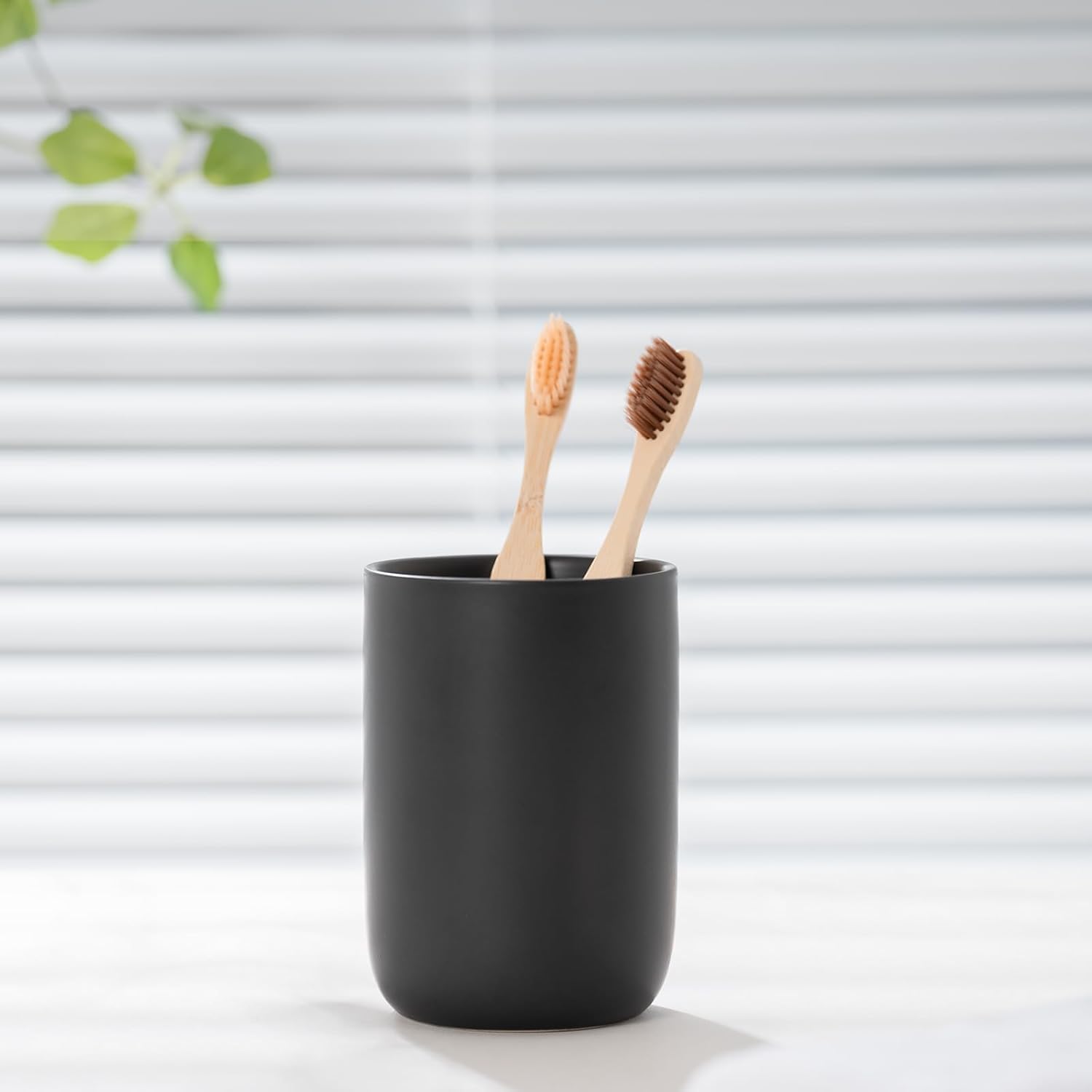 Matte Black Ceramic Toothbrush Cup 433 x 315