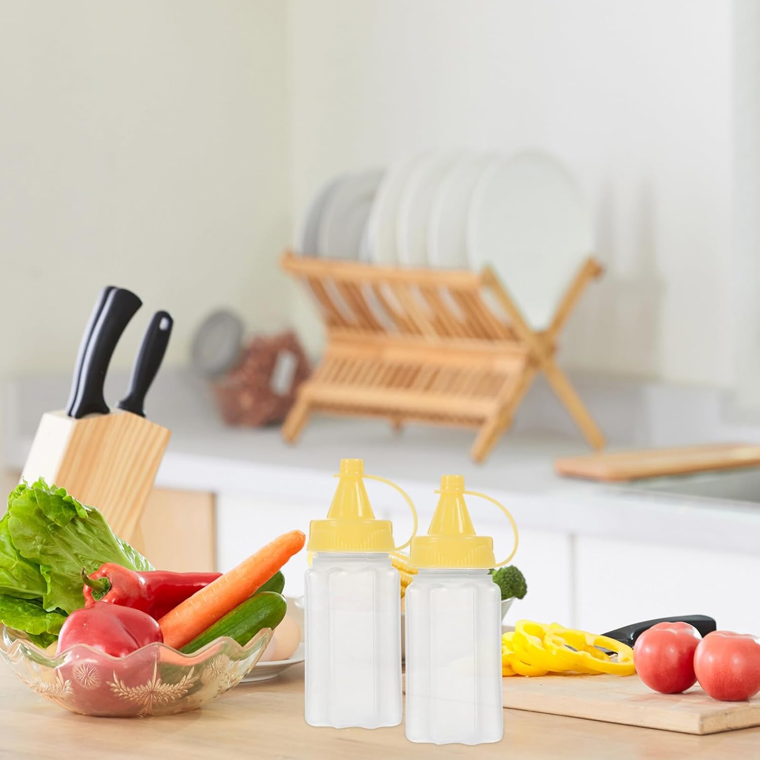 HEALLILY 4-Piece Condiment Squeeze Bottles Set 30ml Durable Leak-Proof