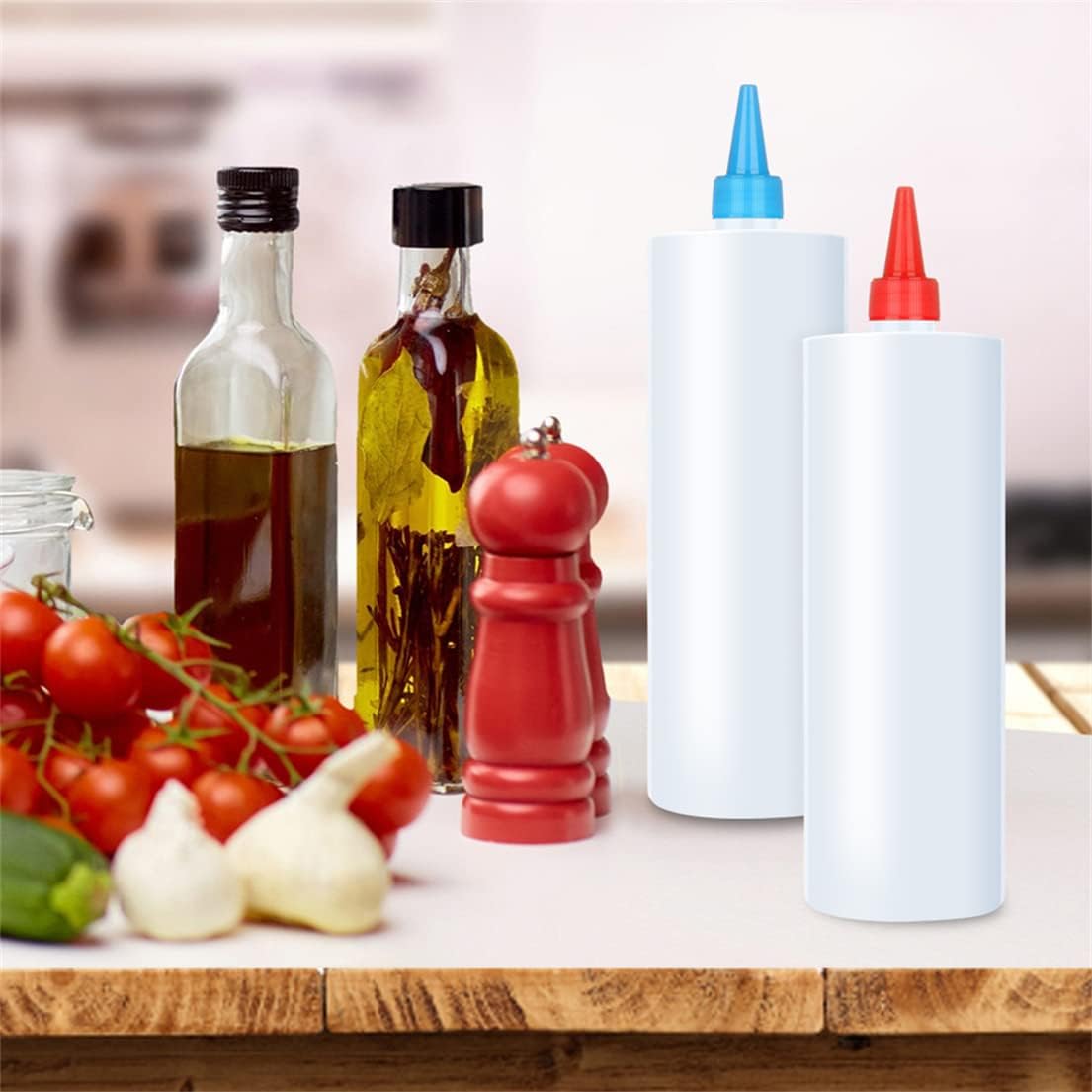 Premium Sane Bottle Reusable Plastic Condiment Dispo for Ketchup Sauce More Easy to Use