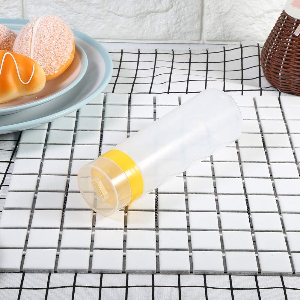 4-Hole Squeeze Sauce Bottle