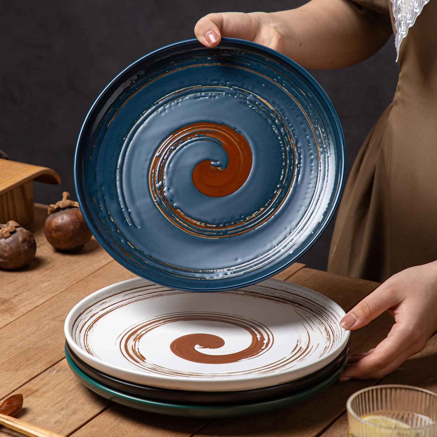 Colorful 101-inch Dinner Plates Set of 4 Classic Design