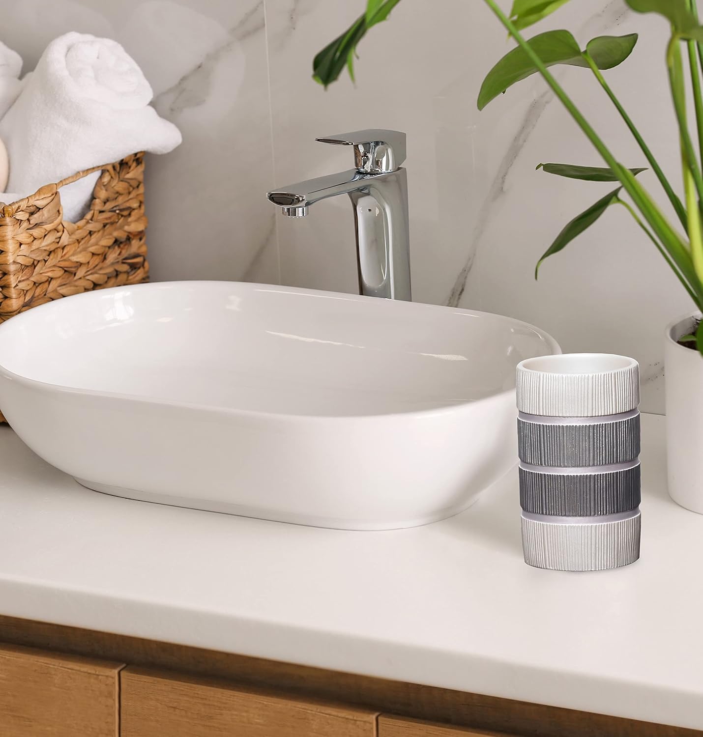Modern Western Tumbler - bath holder