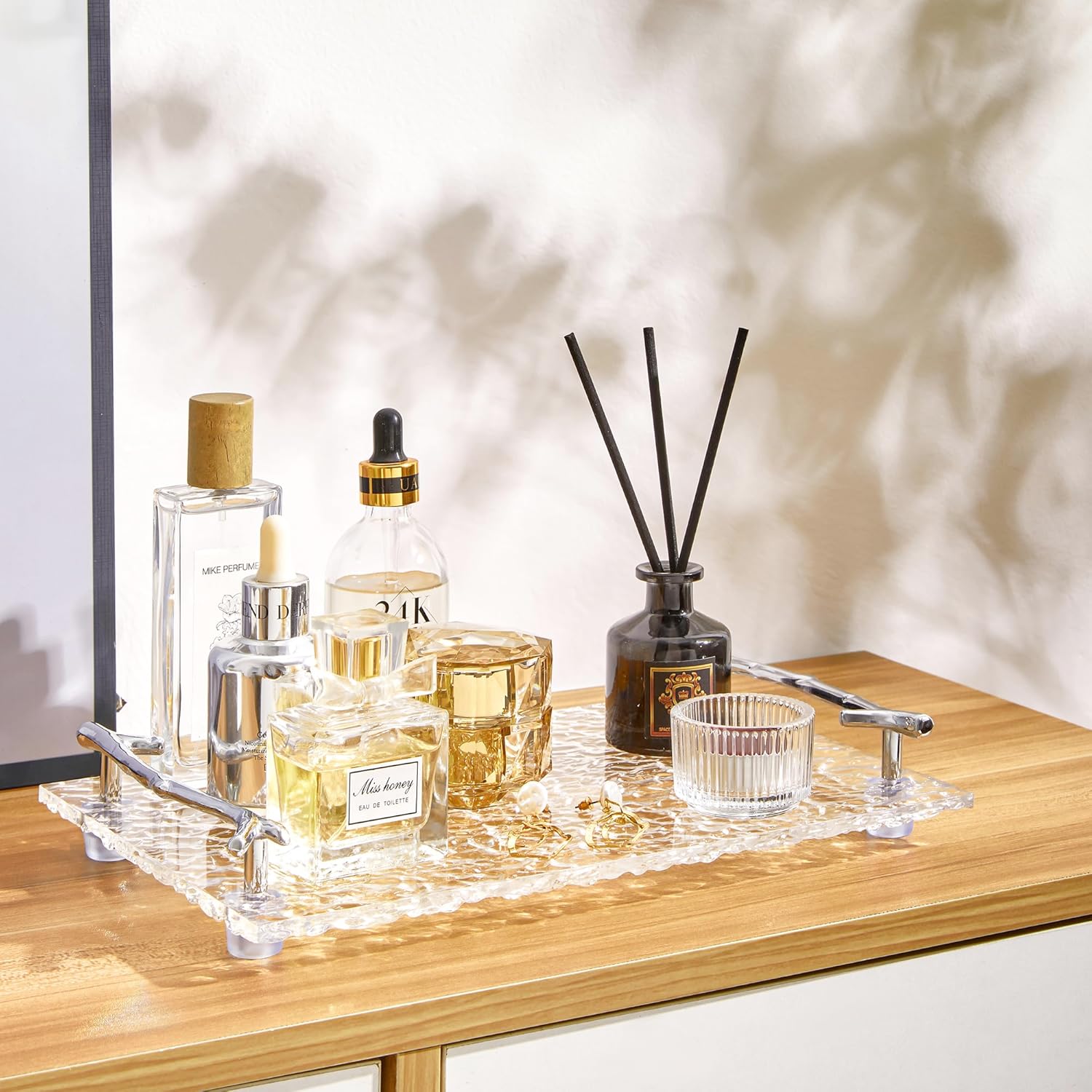 Stylish Acrylic Non-Slip Perfume Tray
