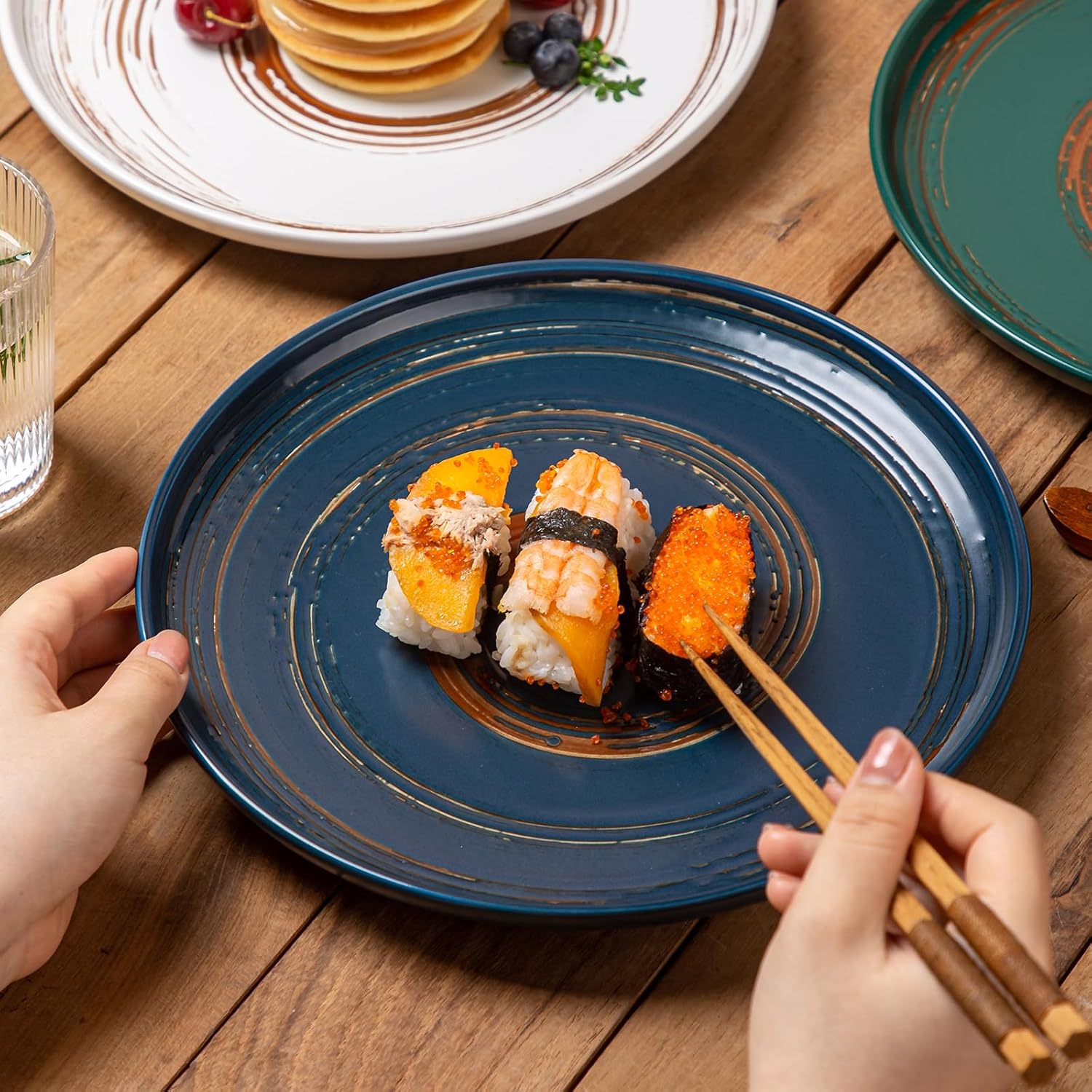 Colorful 101-inch Dinner Plates Set of 4 Classic Design