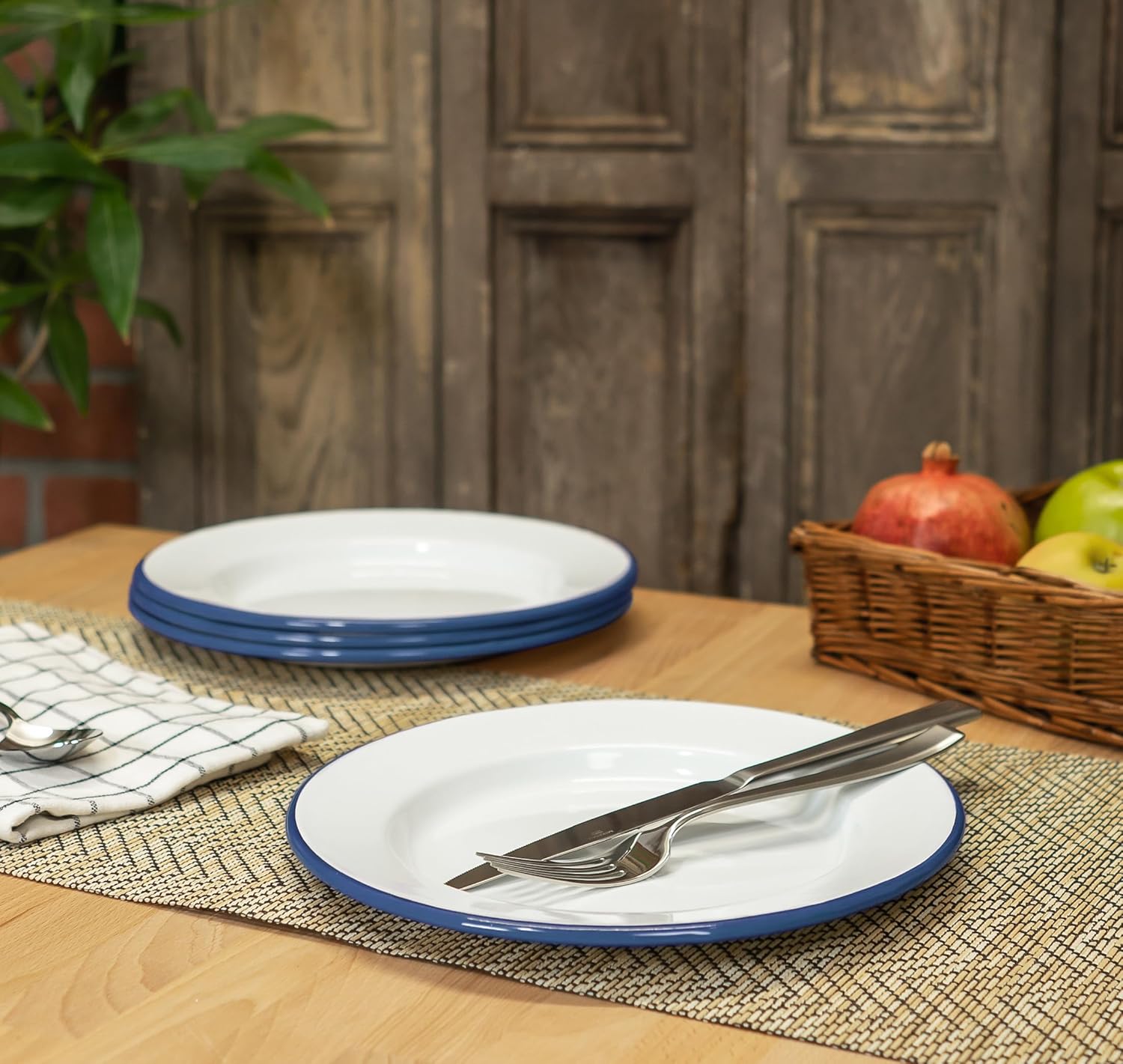 Red Co Set of 4 Enamelware Metal Classic 10 Round Dinner Plate Solid WhiteNavy Blue Rim