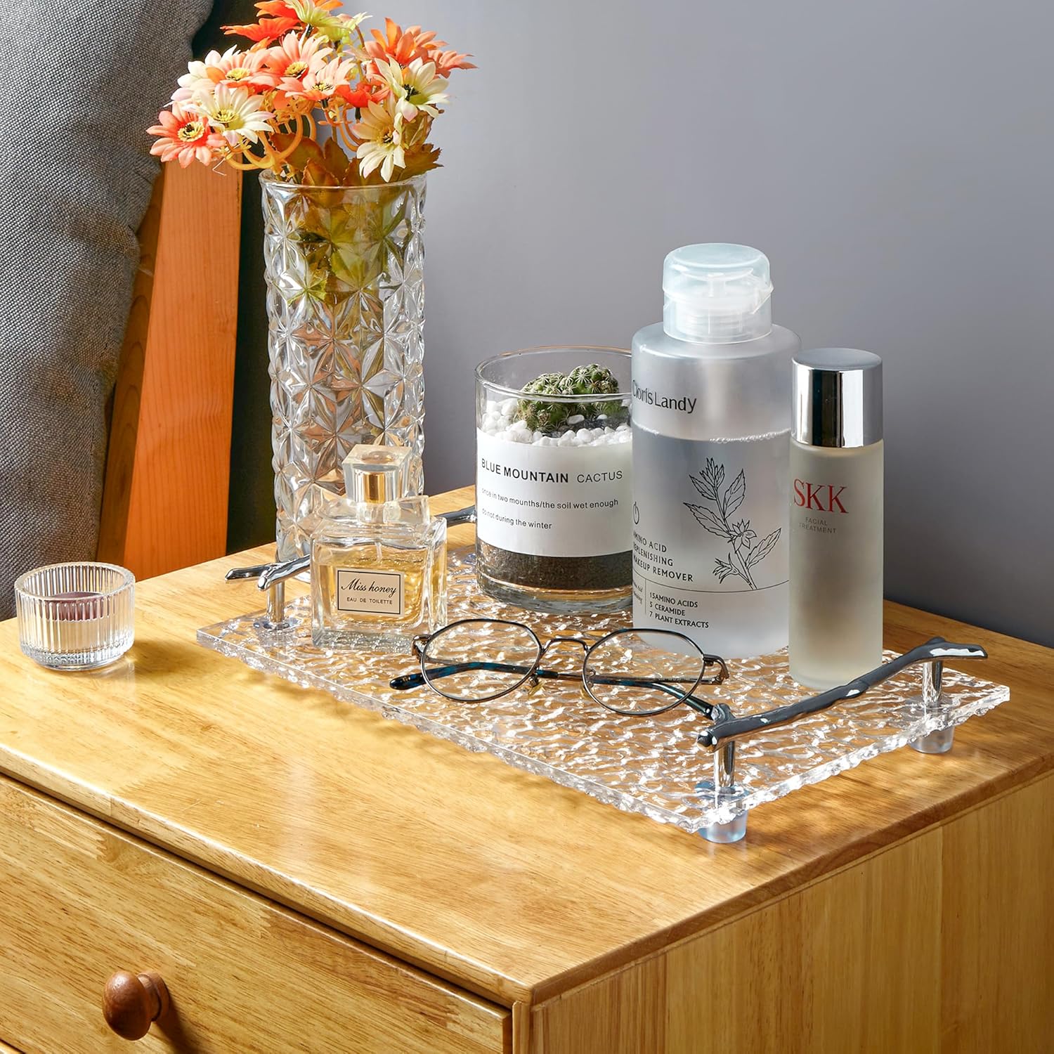 Stylish Acrylic Non-Slip Perfume Tray